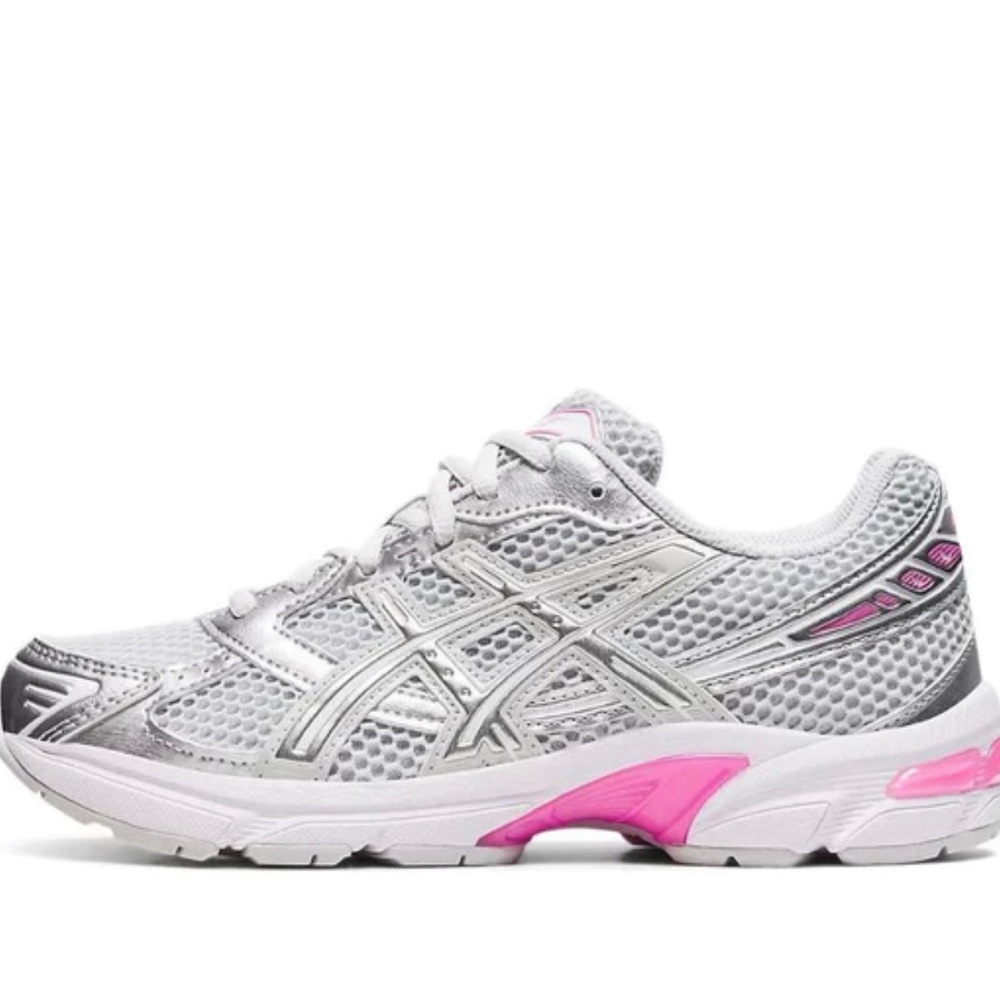 Brand new women’s ASICS